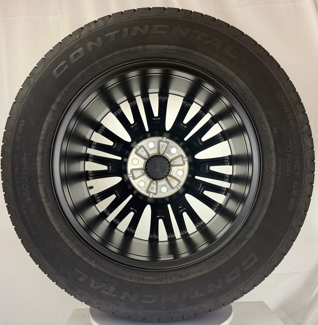 Takeoff 20" GMC Sierra And Yukon Gunmetal And Machine Wheels Continental 275/60R20 Tires
