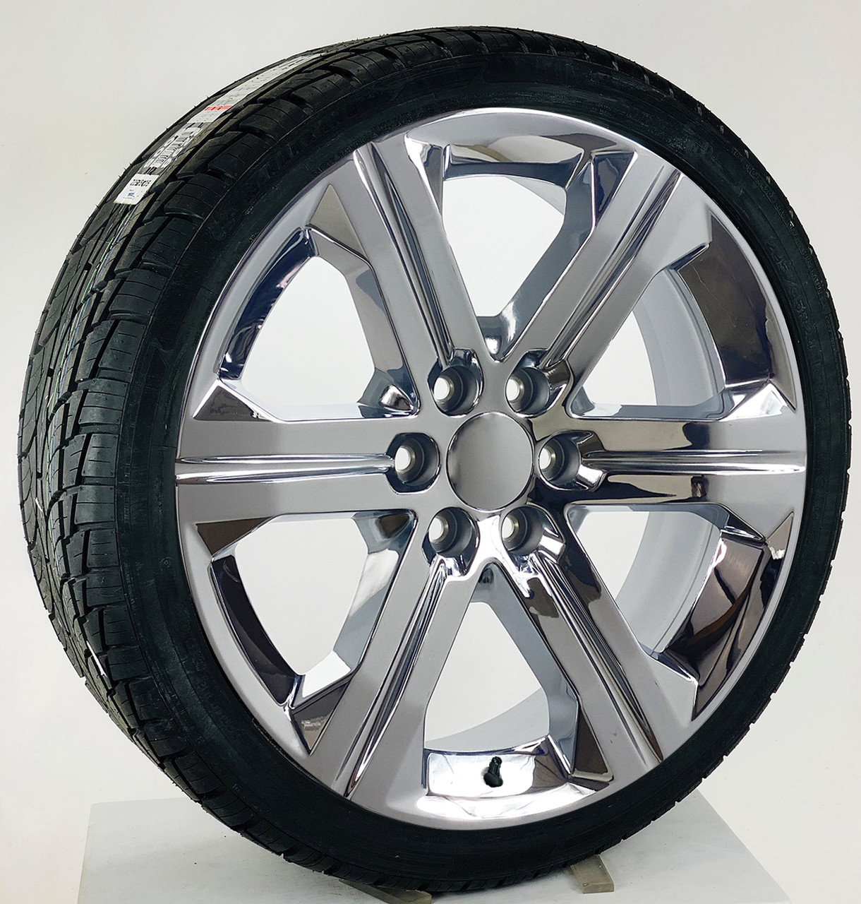 Chrome 24" Closed Spoke G13 Wheels with 295/35R24 Tires for Chevy and GMC Trucks and SUVs