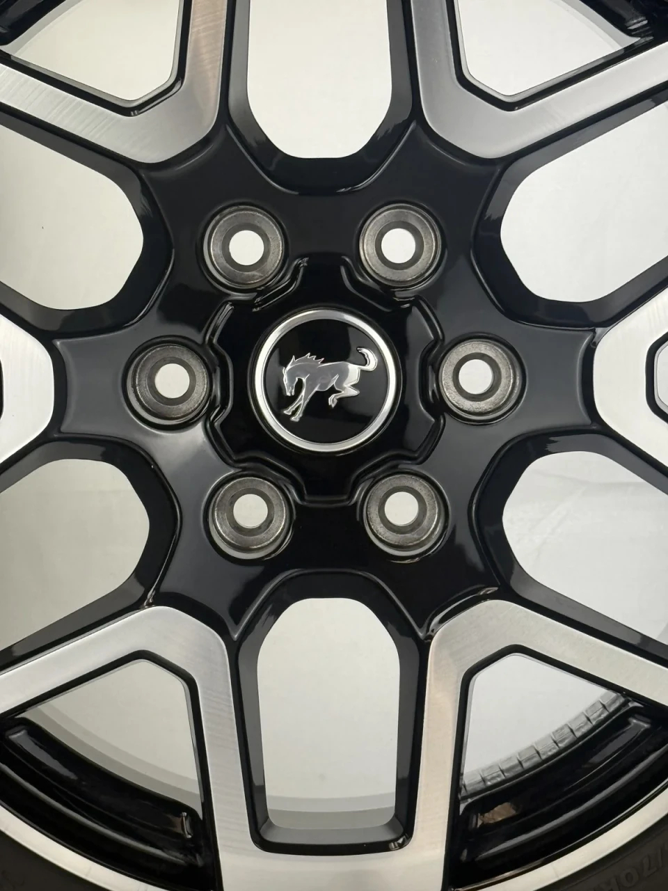 Set Of Five New Takeoff Ford Bronco OEM 18" Black And Machine Wheels