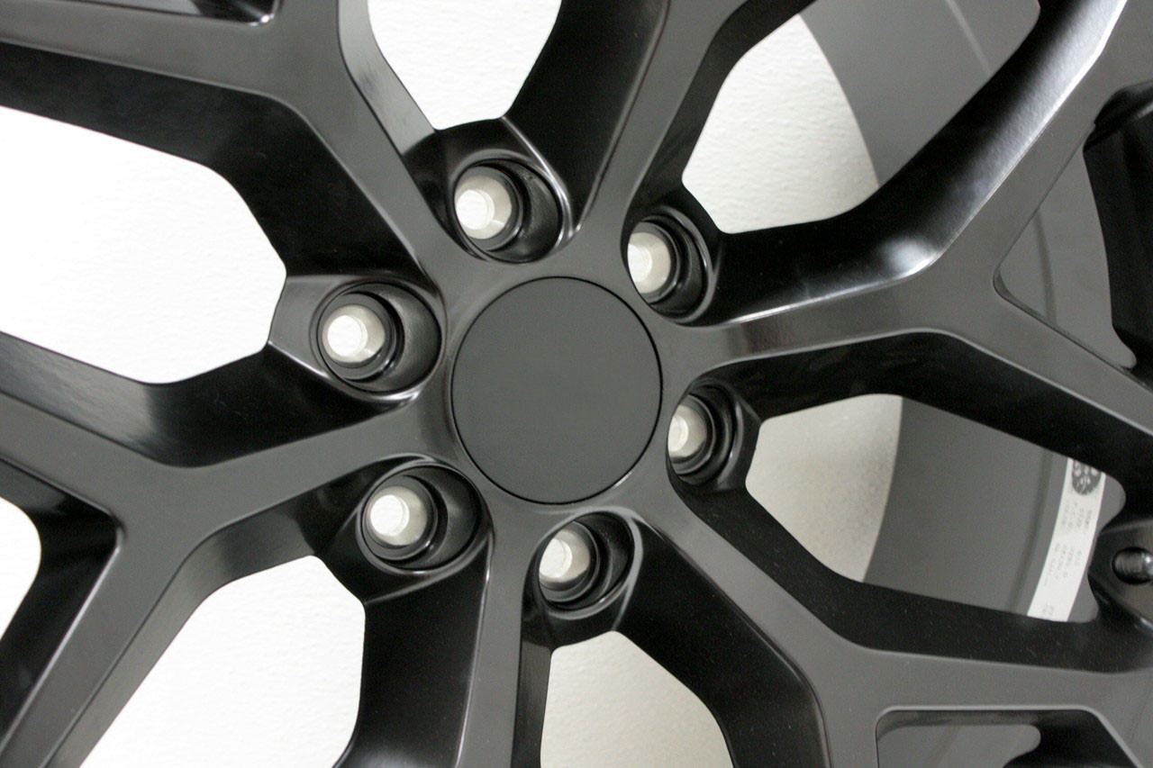 Chevy style Satin Black Snowflake 22