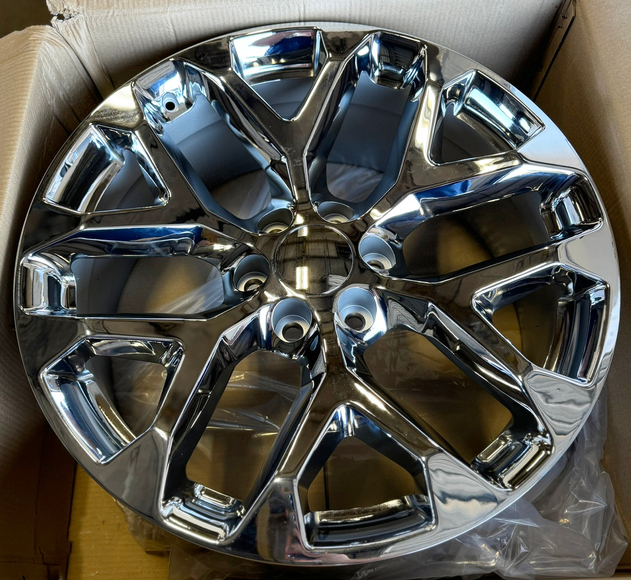 GMC Style Snowflake Chrome 20