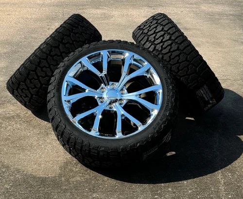 Chrome 22" Ford Snowflake Replica Wheels with New Blackhawk R/T Tires