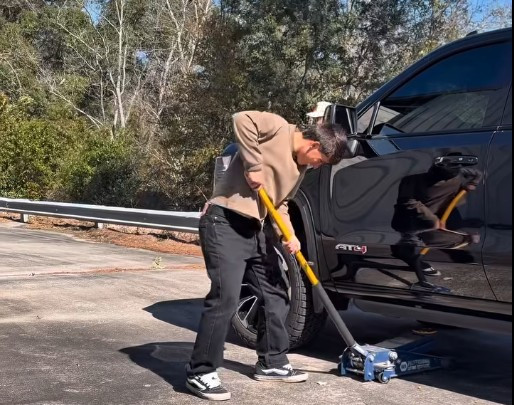 How to Know When Your Tires Need Replacing (Before It’s Dangerous)