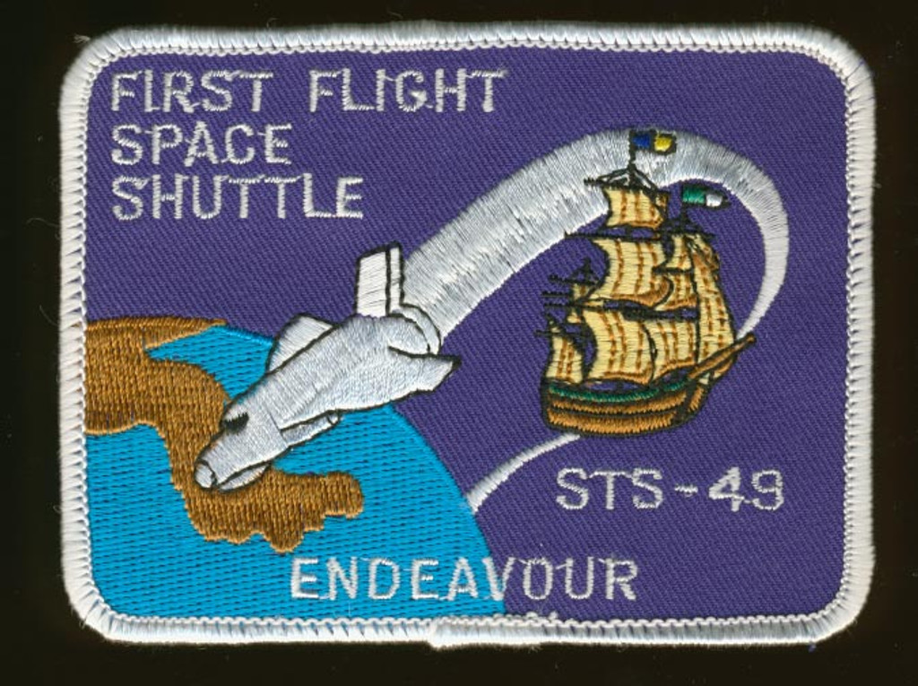 1970's FIRST FLIGHT SPACE SHUTTLE ENDEAVOUR STS-49 CLOTH PATCH (NEW)  #*