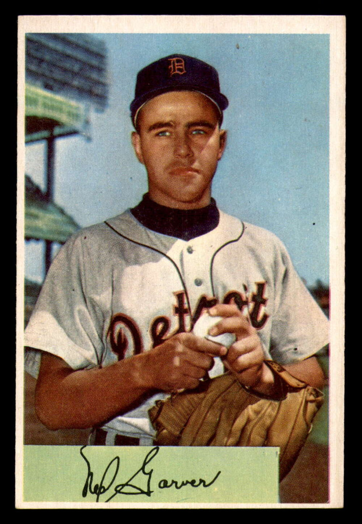 1954 Bowman #39 Ned Garver Ex-Mint 