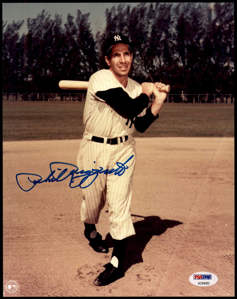 Phil Rizzuto Signed 8x10 Photo PSA/DNA Authenticated New York Yankees Auto ID: 172580