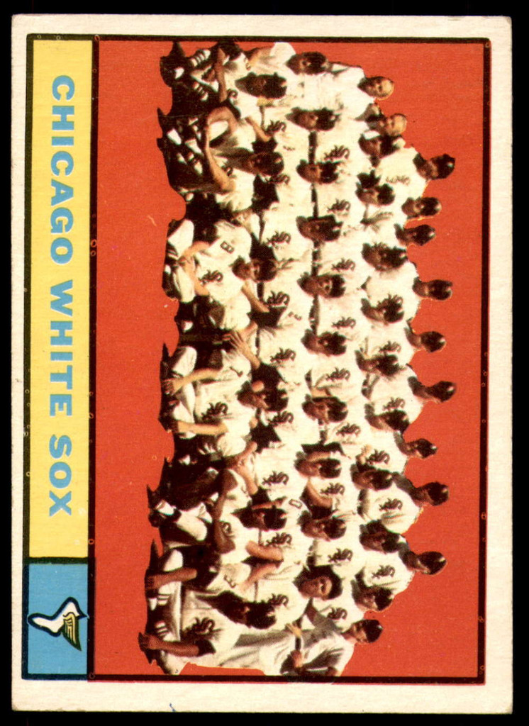 1961 Topps #7 White Sox Team Excellent+  ID: 197509