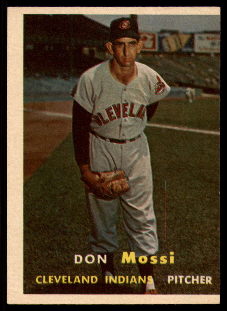 1957 Topps #8 Don Mossi UER EX++