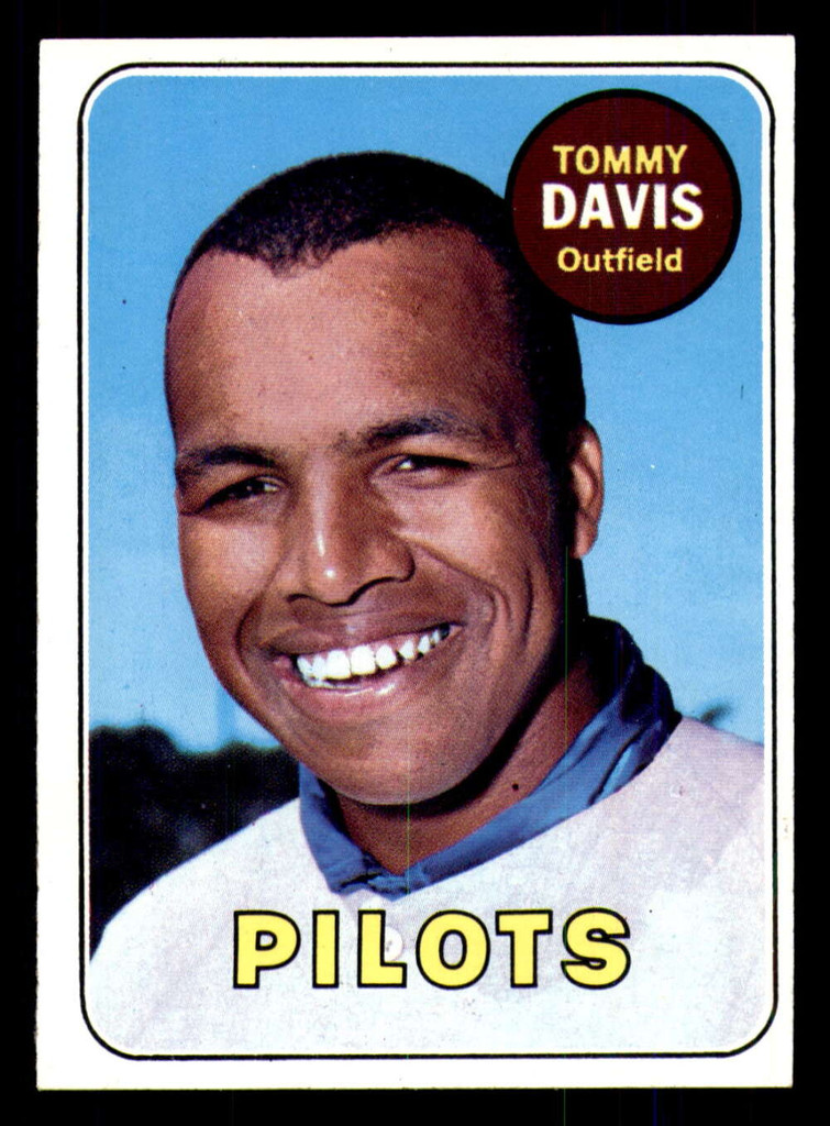 1969 Topps #135 Tommy Davis Near Mint+ Pilots   