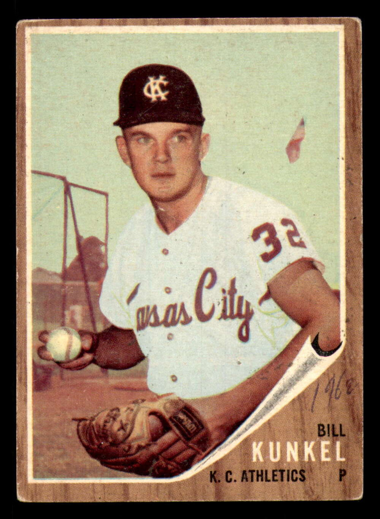 1962 Topps #147 Bill Kunkel Ink on Front Athletics Pitching  
