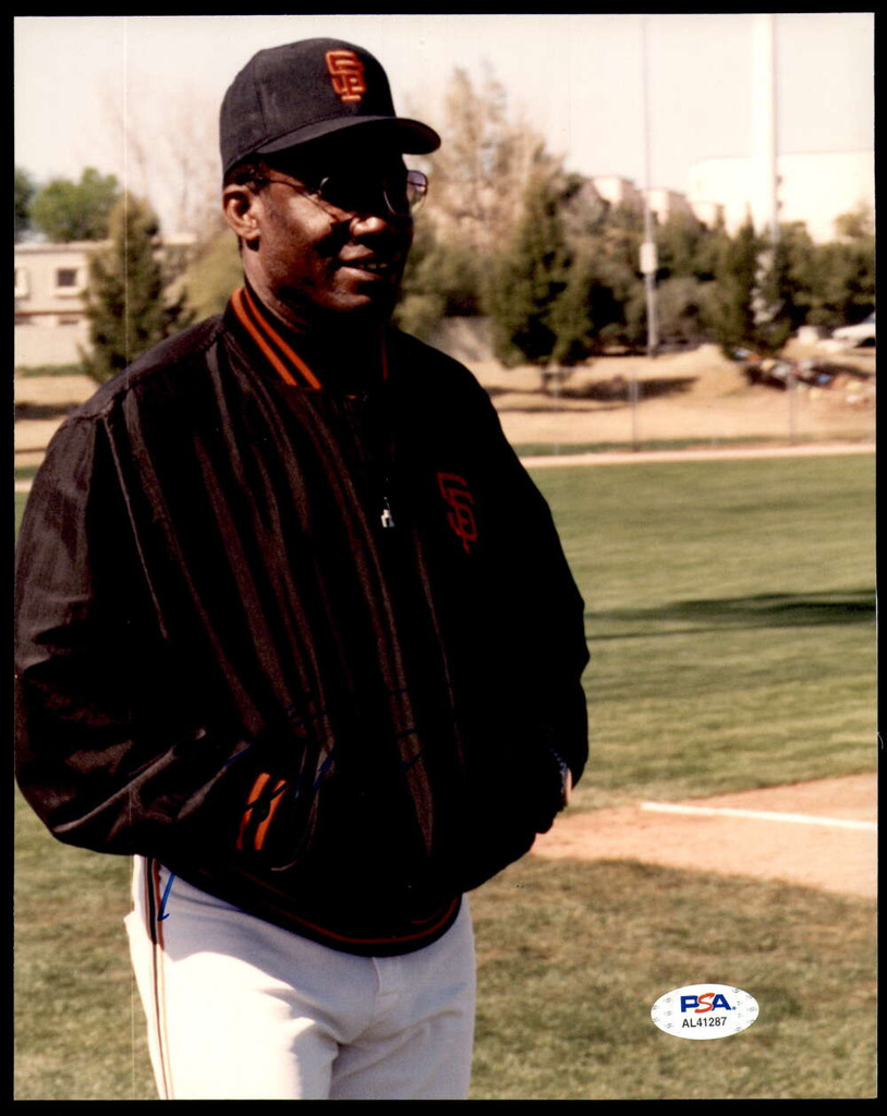 Bobby Bonds 8 x 10 Photo Signed Auto PSA/DNA Authenticated Giants ID: 395394