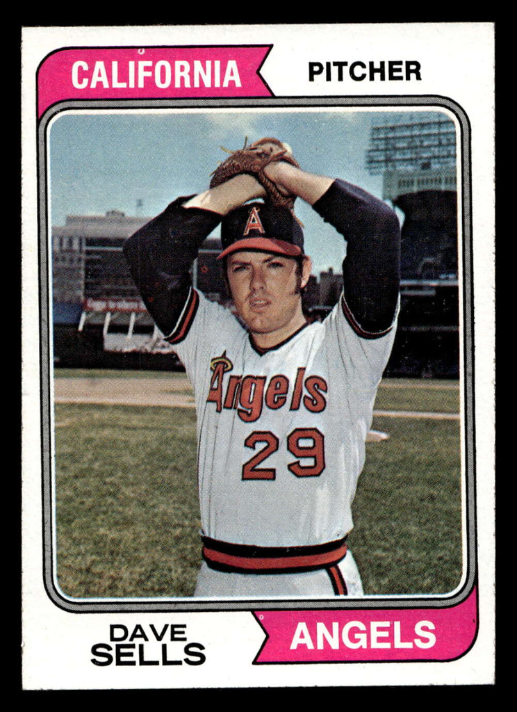 1974 Topps #37 Dave Sells Near Mint+ RC Rookie  ID: 407580