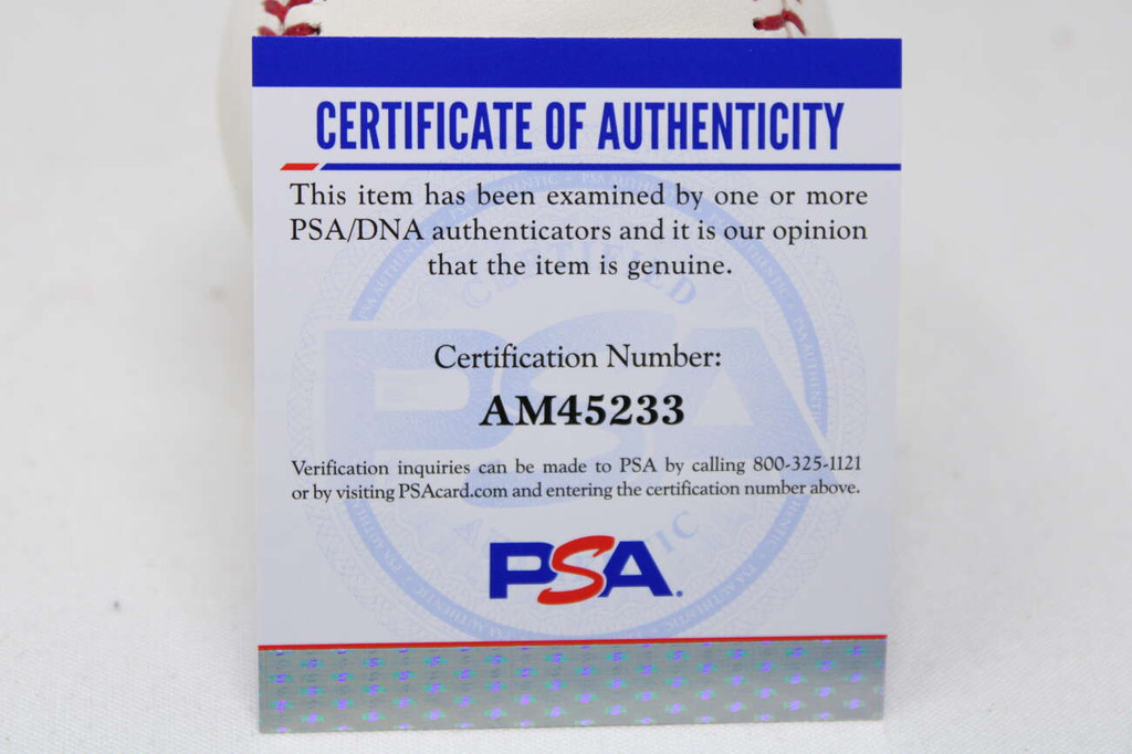 Gaylord Perry HOF 91 MLB Signed Auto Baseball PSA/DNA Giants ID: 408961
