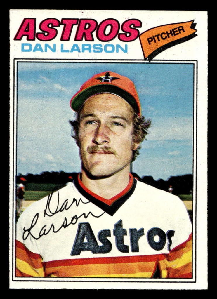 1977 Topps #641 Dan Larson Near Mint RC Rookie 