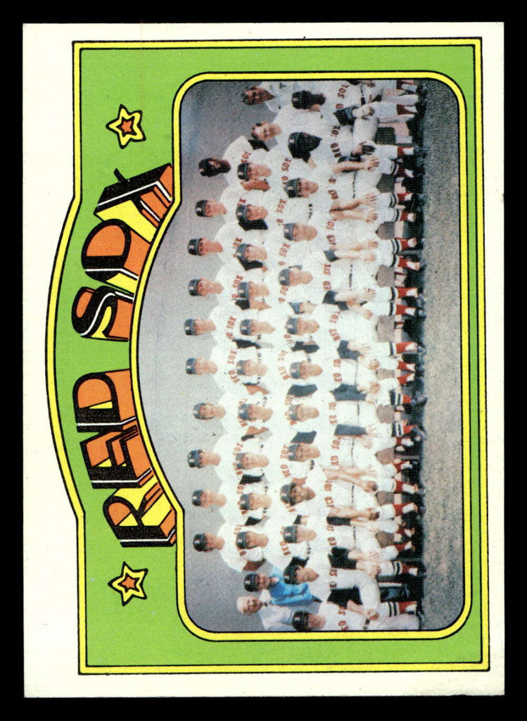 1972 Topps #328 Red Sox Team Very Good  ID: 421960