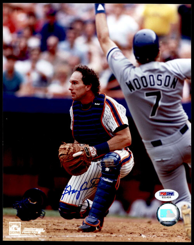 Gary Carter 8 x 10 Photo Signed Auto PSA/DNA Authenticated Mets ID: 428697