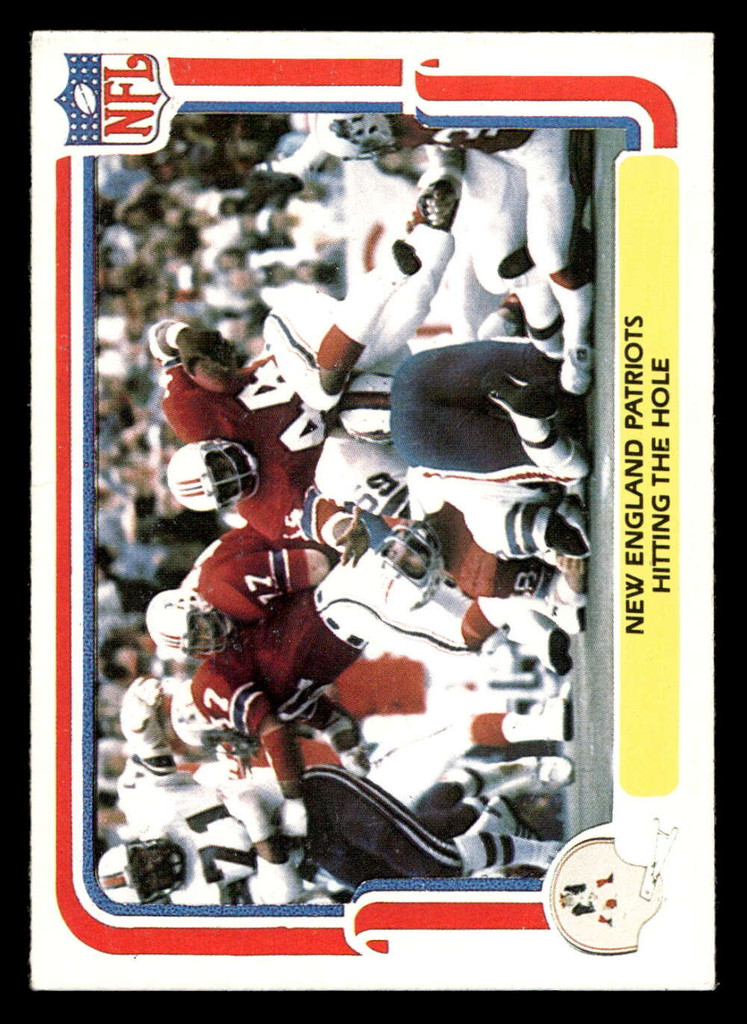 1980 Fleer Team Action #31 New England Patriots Near Mint Football  ID: 429270