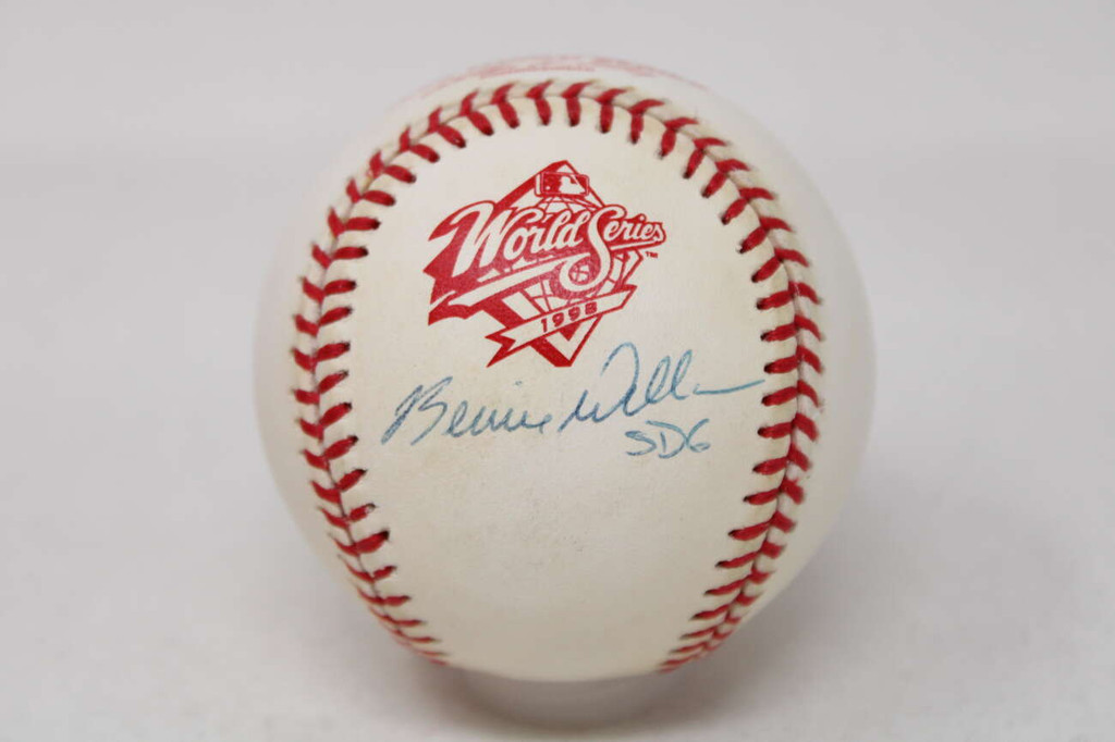 Bernie Williams PSA/DNA Signed Auto Baseball Yankees 98 WS Ball  