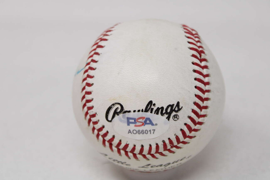Rod Carew PSA/DNA Signed Auto Baseball Angels