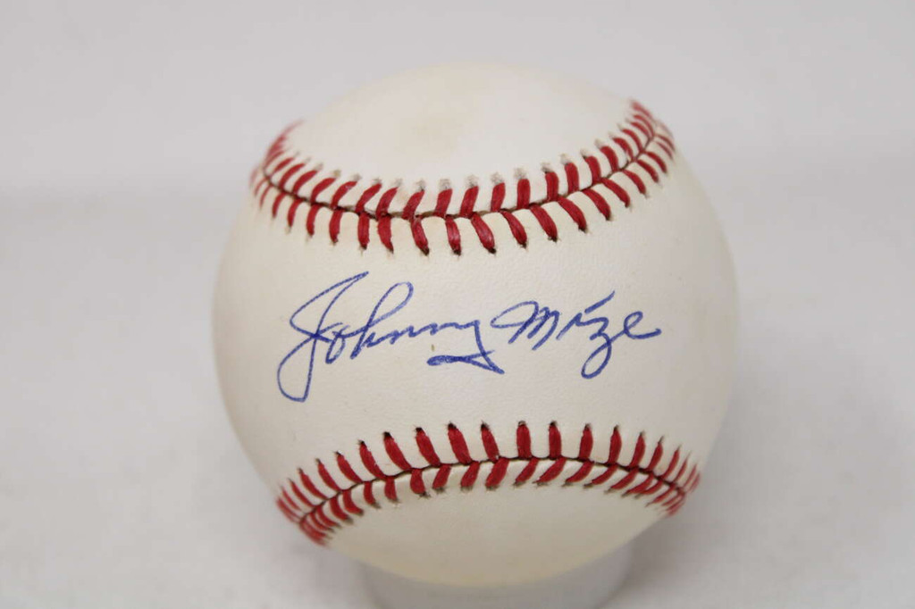 Johnnny Mize PSA/DNA Authenticated Auto Signed Baseball Yankees ID: 500660