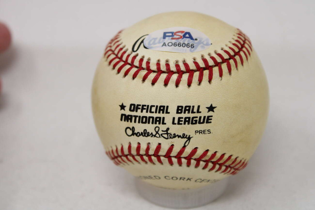 Maury Wills PSA/DNA Authenticated Auto Signed Baseball Dodgers  LA #30 ID: 500684