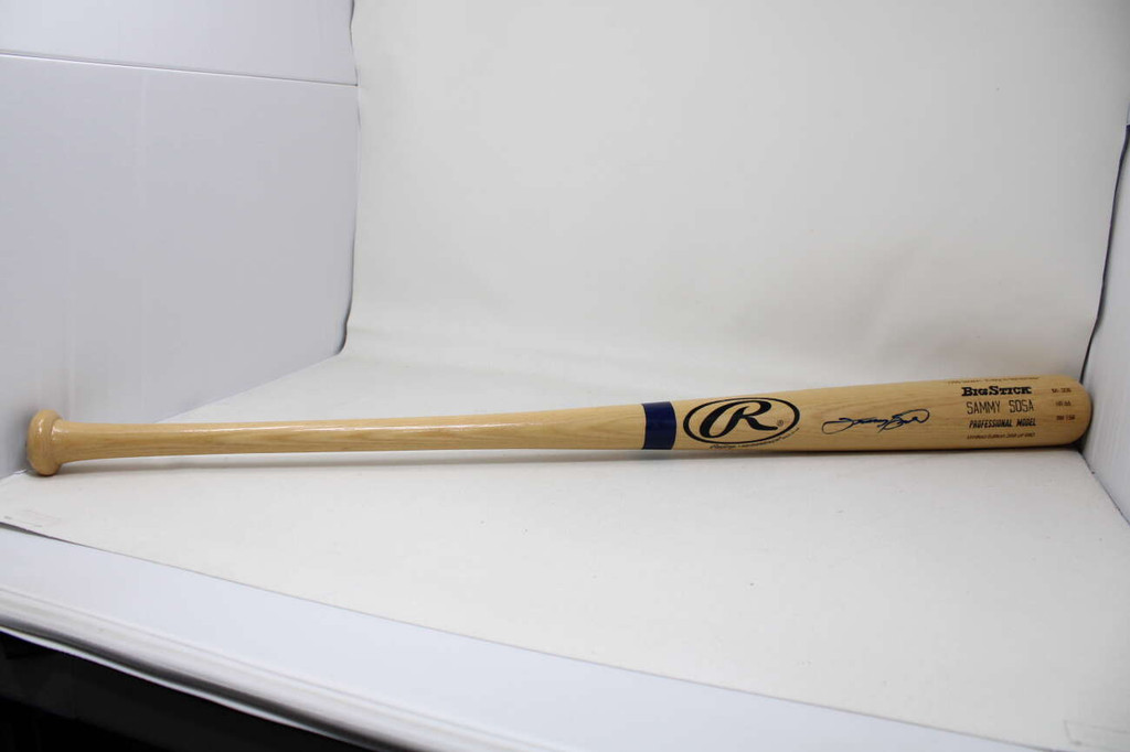 Sammy Sosa Bat Signed Auto PSA/DNA Sticker ONLY Cubs White Sox Rawlings 358/980
