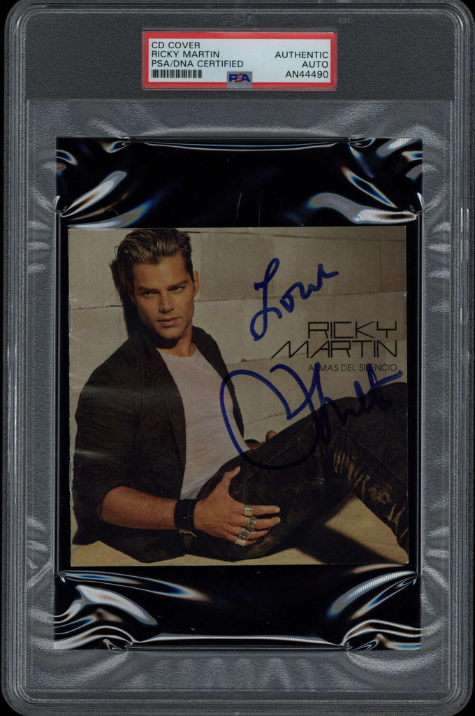 Ricky Martin CD Cover Singer PSA/DNA Signed Auto Slab