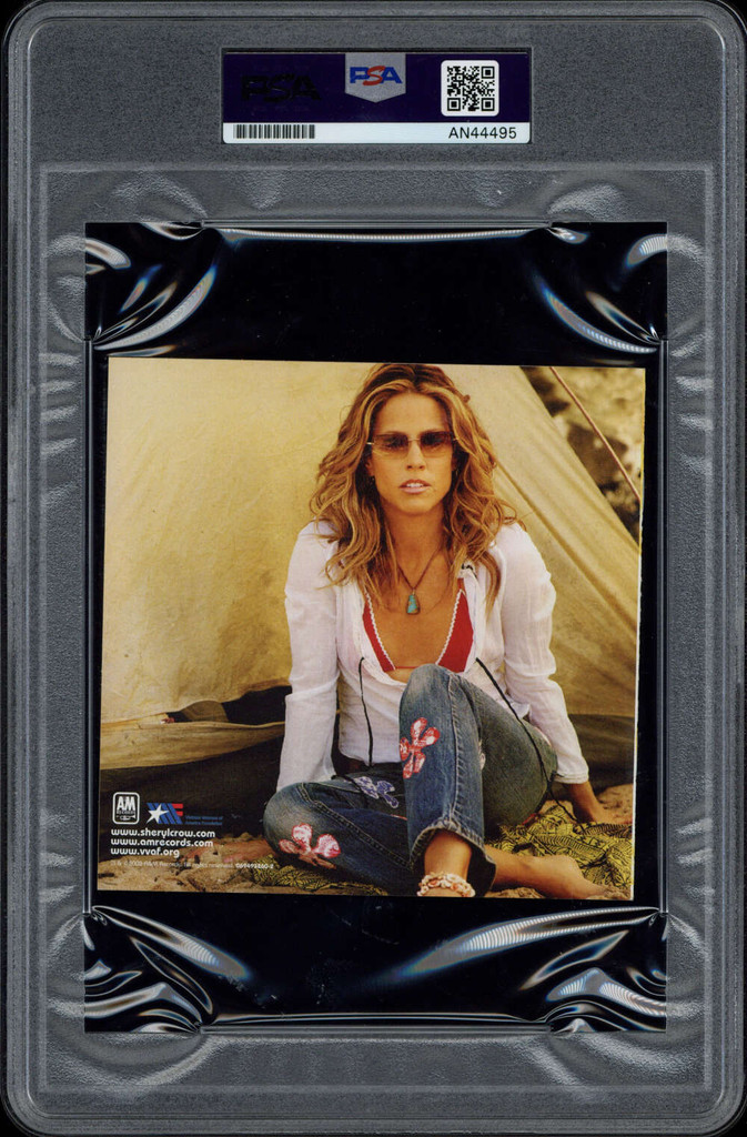 Sheryl Crow CD Cover Singer C'mon C'Mon PSA/DNA Signed Auto Slab