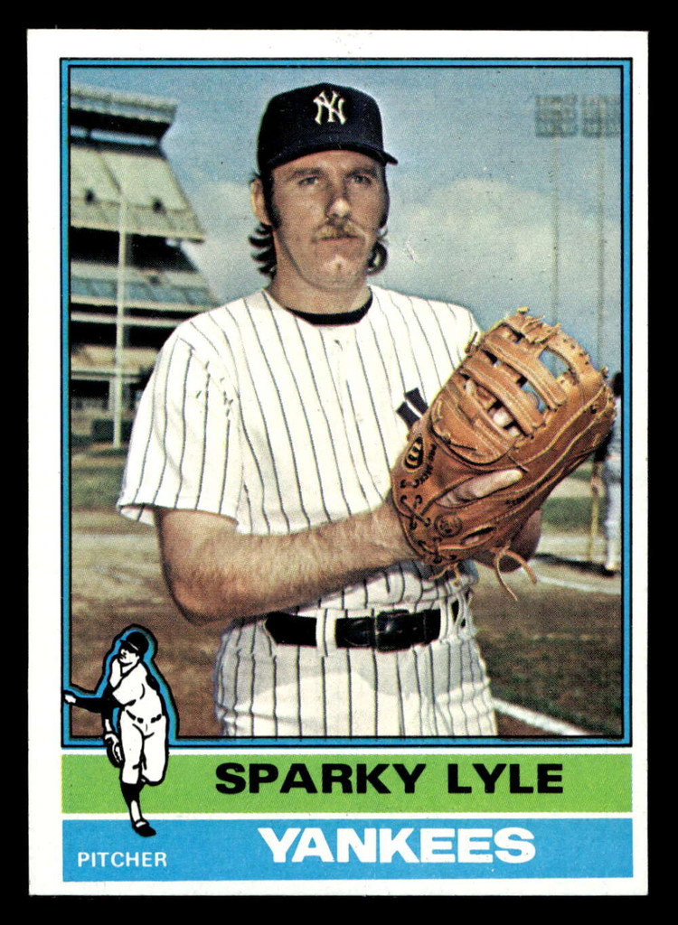 1976 Topps #545 Sparky Lyle Near Mint  ID: 501270