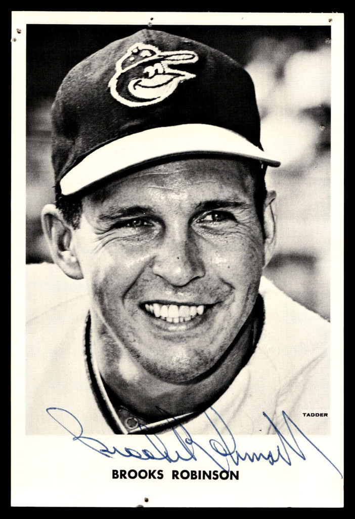 Brooks Robinson 3.5x5.5" Photo Signed PSA/DNA Authenticated Orioles Autographed