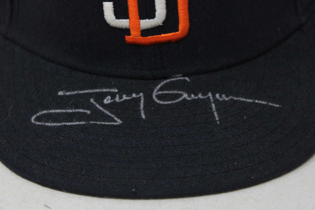 Tony Gwynn Fernando Valenzuela Signed Hat Cap PSA/DNA New Era 7 3/8 Padres