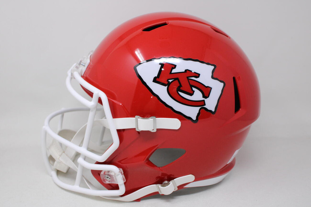 Patrick Mahomes Speed Full Size Helmet Signed PSA/DNA Kansas City Cheifs