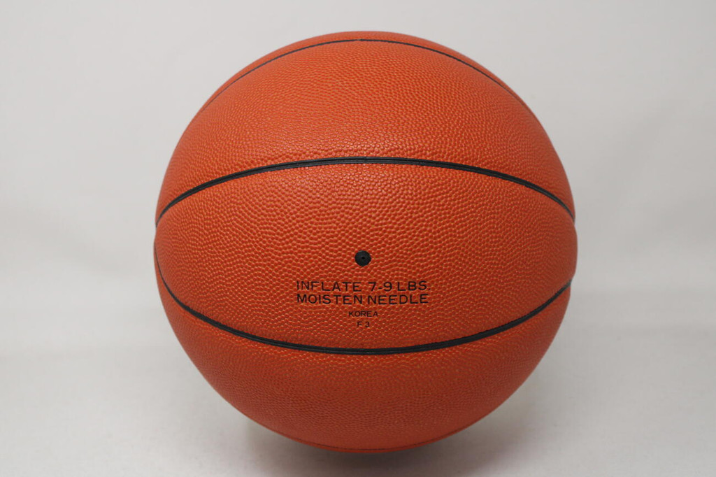 Bob Knight Indiana Hoosiers Signed PSA/DNA Basketball Baden Official Size/Weight