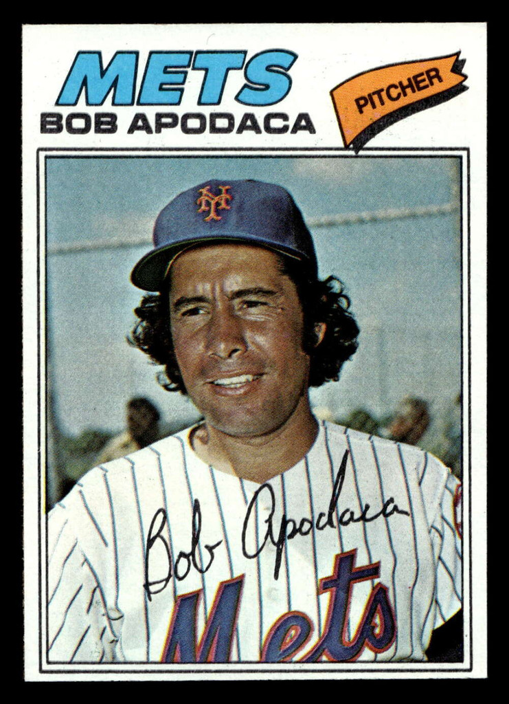 1977 Topps #225 Bob Apodaca Near Mint  ID: 516654