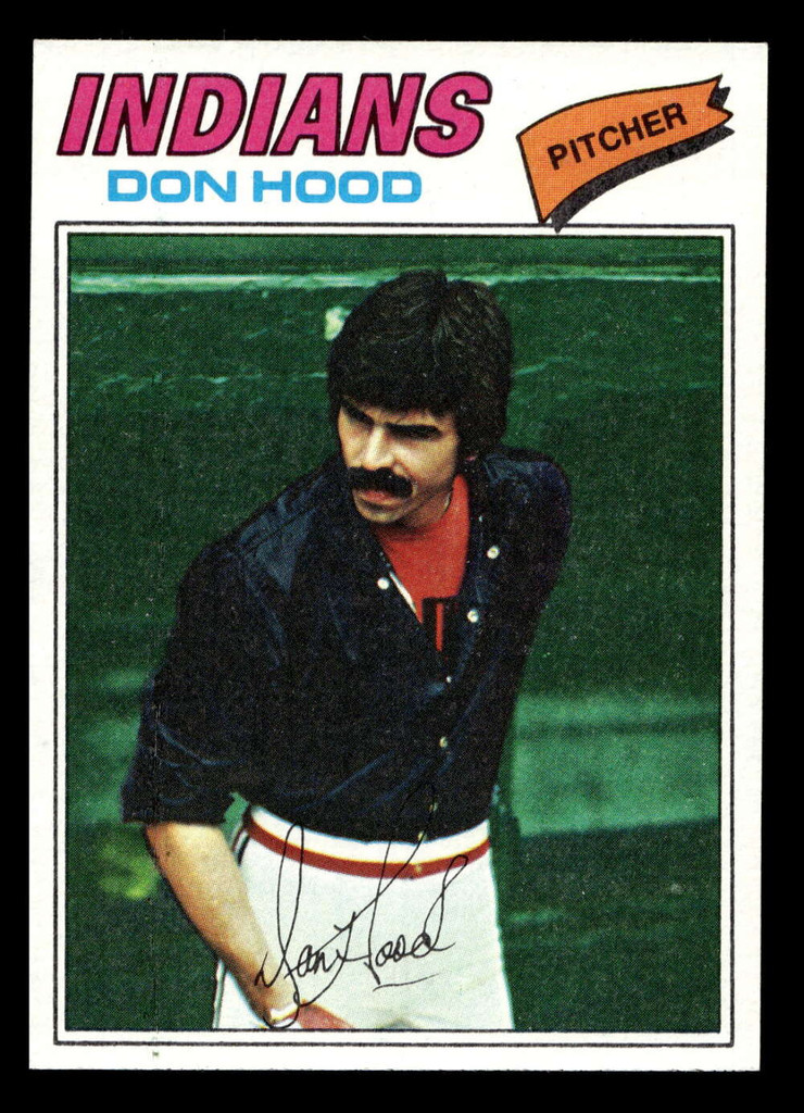 1977 Topps #296 Don Hood Near Mint  ID: 516935