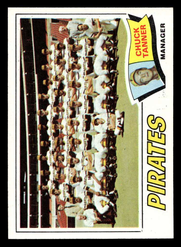 1977 Topps #354 Chuck Tanner MG Near Mint+ 