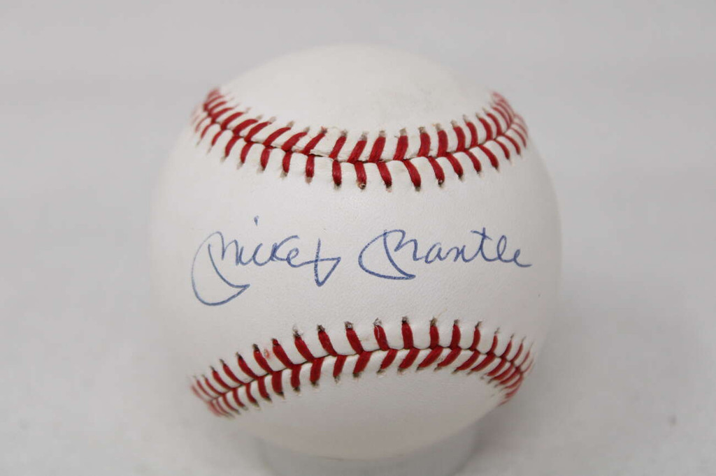 Mickey Mantle Baseball PSA/DNA Autograph Signed Yankees ID: 517236