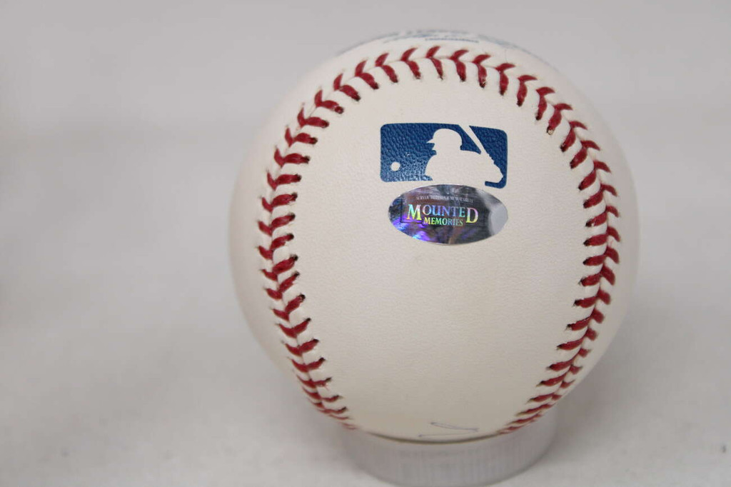 Warren Spahn Baseball MLB Auth Autograph Signed Braves