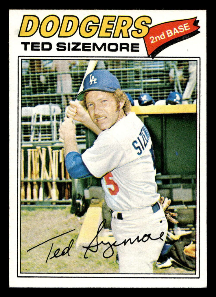 1977 Topps #366 Ted Sizemore Near Mint  ID: 517257