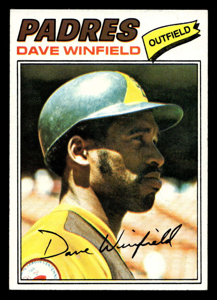 1977 Topps #390 Dave Winfield Near Mint  ID: 517356