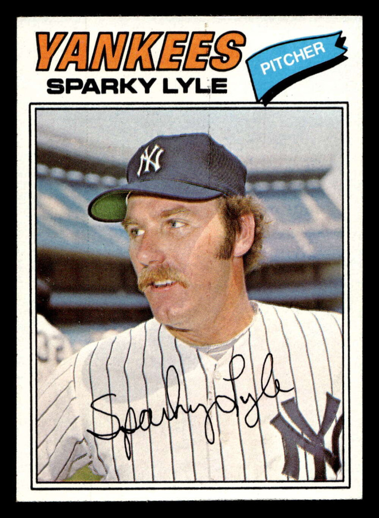 1977 Topps #598 Sparky Lyle Ex-Mint  ID: 518295