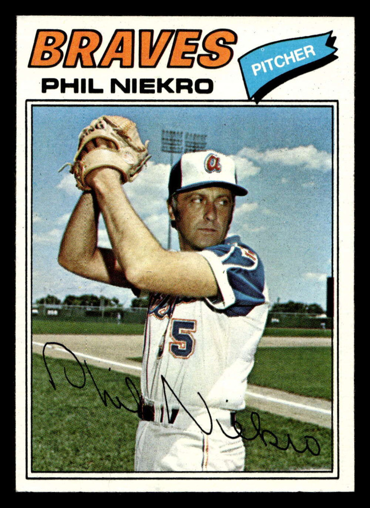 1977 Topps #615 Phil Niekro Near Mint+  ID: 518358