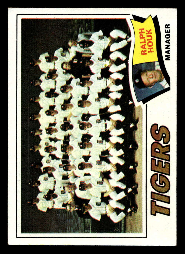 1977 Topps #621 Ralph Houk MG Ex-Mint  ID: 518383