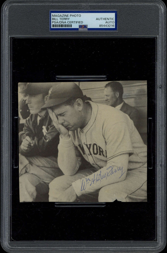 Bill Terry Magazine Photo Signed Auto PSA/DNA Slab Giants