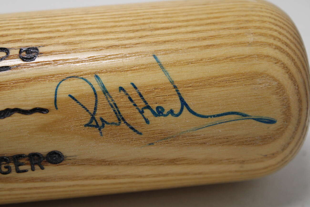 Rickey Henderson Louisville Slugger Bat Signed PSA/DNA A's Yankees