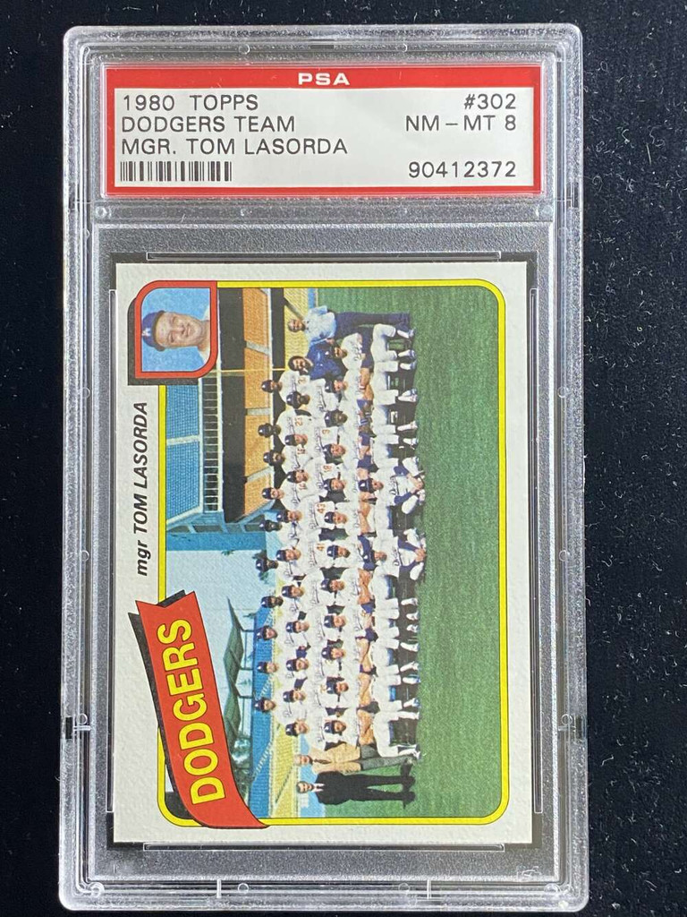 1980 Topps #302 Los Angeles Dodgers PSA 8 NM-Mint Team Card