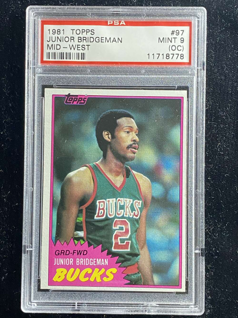 1981-82 Topps Mid-West #97 Junior Bridgeman Bucks PSA 9oc Mint
