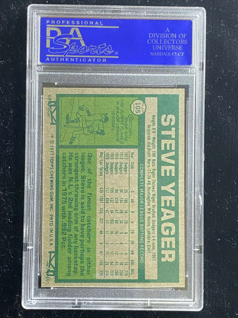 1977 Topps #105 Steve Yeager Dodgers PSA 8 NM-Mint