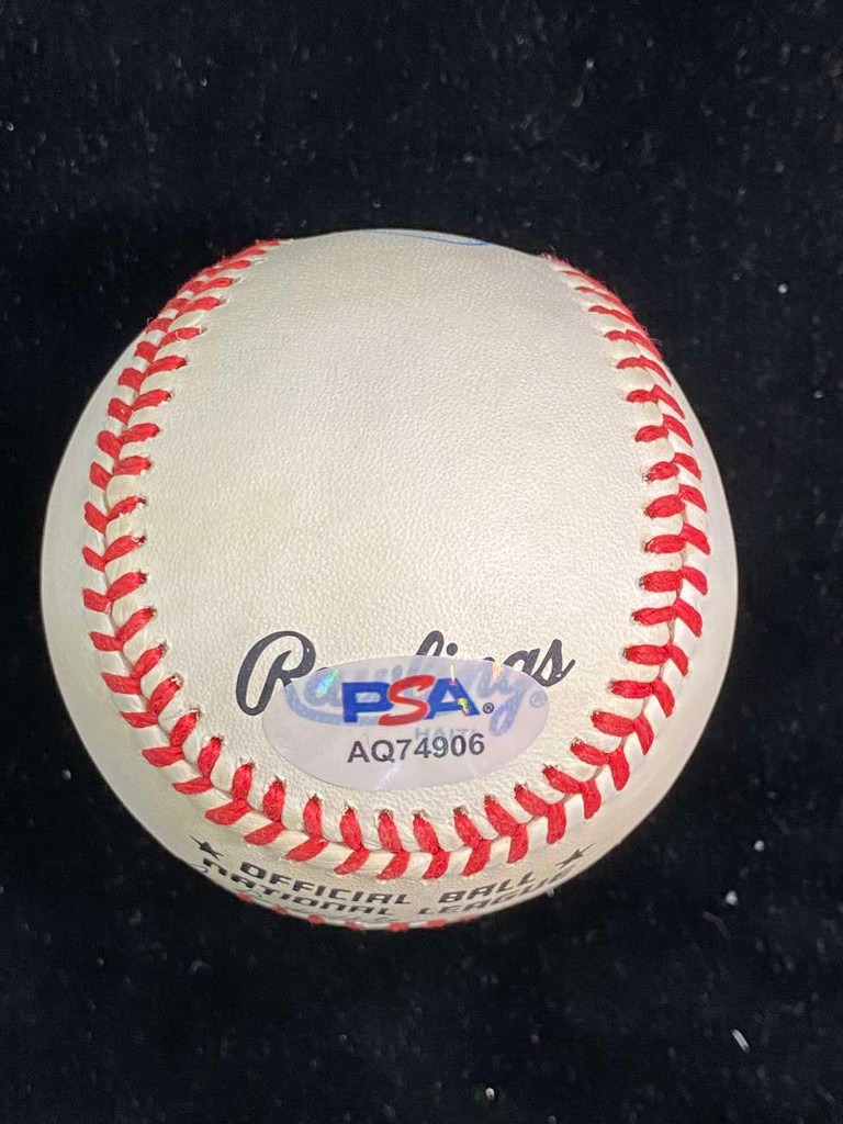Johnny Bench Baseball PSA/DNA Autograph Signed Reds Giamatti Ball