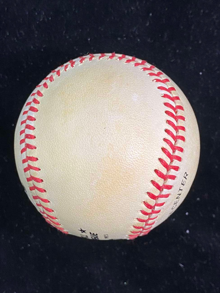 Mike Schmidt Baseball PSA/DNA Autograph Signed Phillies Feeney Ball